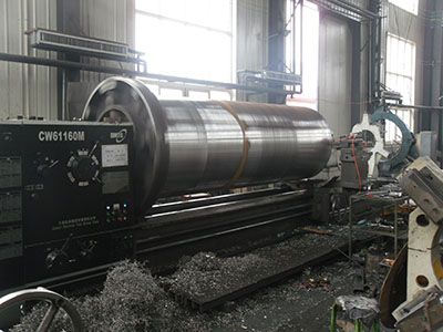 大型車床加工